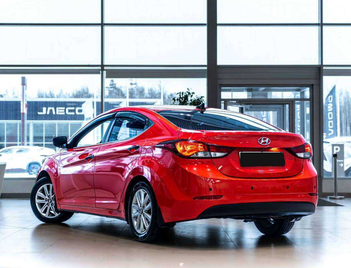 Hyundai Elantra, 2014 - фото №4