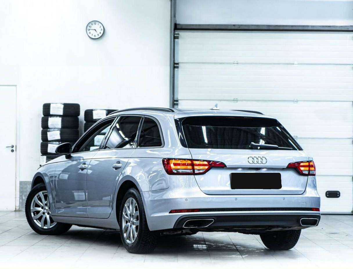 Audi A4, 2019 - фото №4