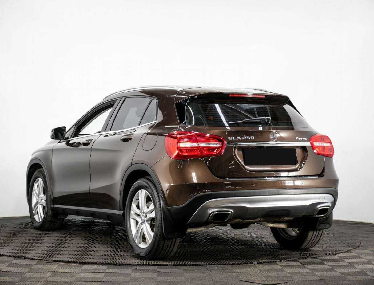 Mercedes-Benz GLA 250, 2016 - фото №4