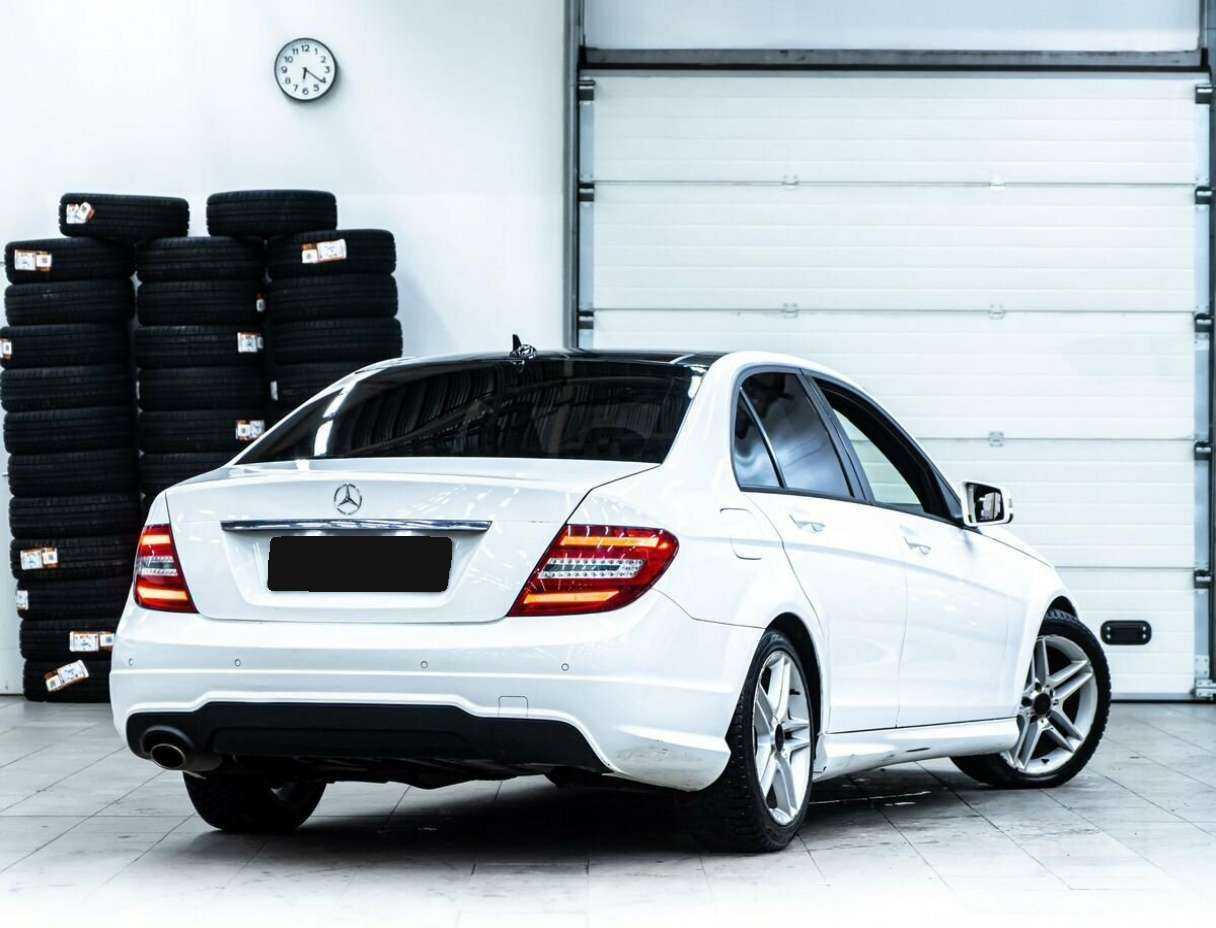 Mercedes-Benz C-Класс 180, 2012 - фото №3