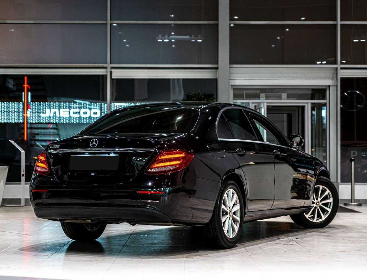 Mercedes-Benz E-Класс 200, 2017 - фото №3