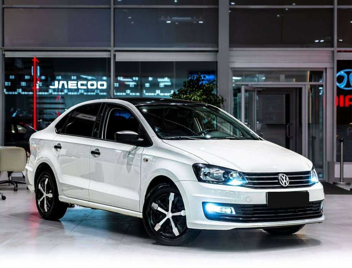 Volkswagen Polo, 2017 - фото №2