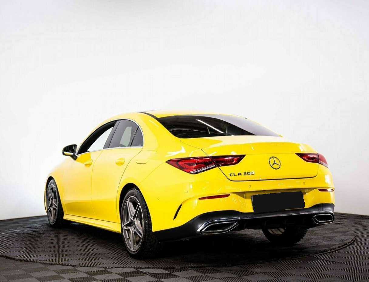 Mercedes-Benz CLA 200, 2020 - фото №3