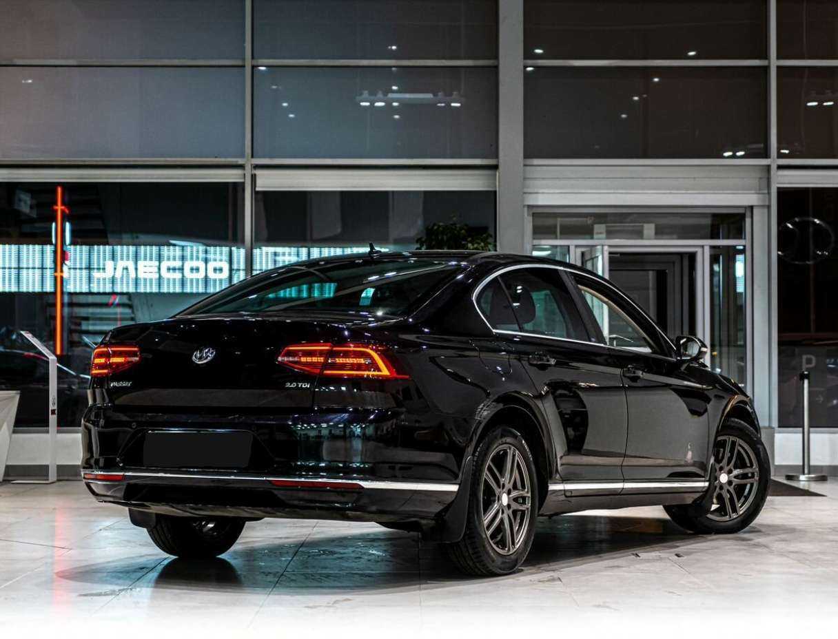 Volkswagen Passat DSG6, 2017 - фото №3