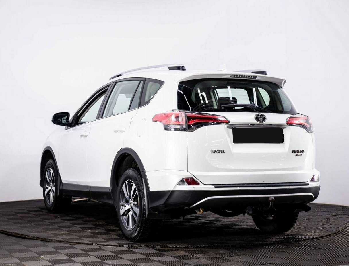 Toyota RAV4, 2019 - фото №4