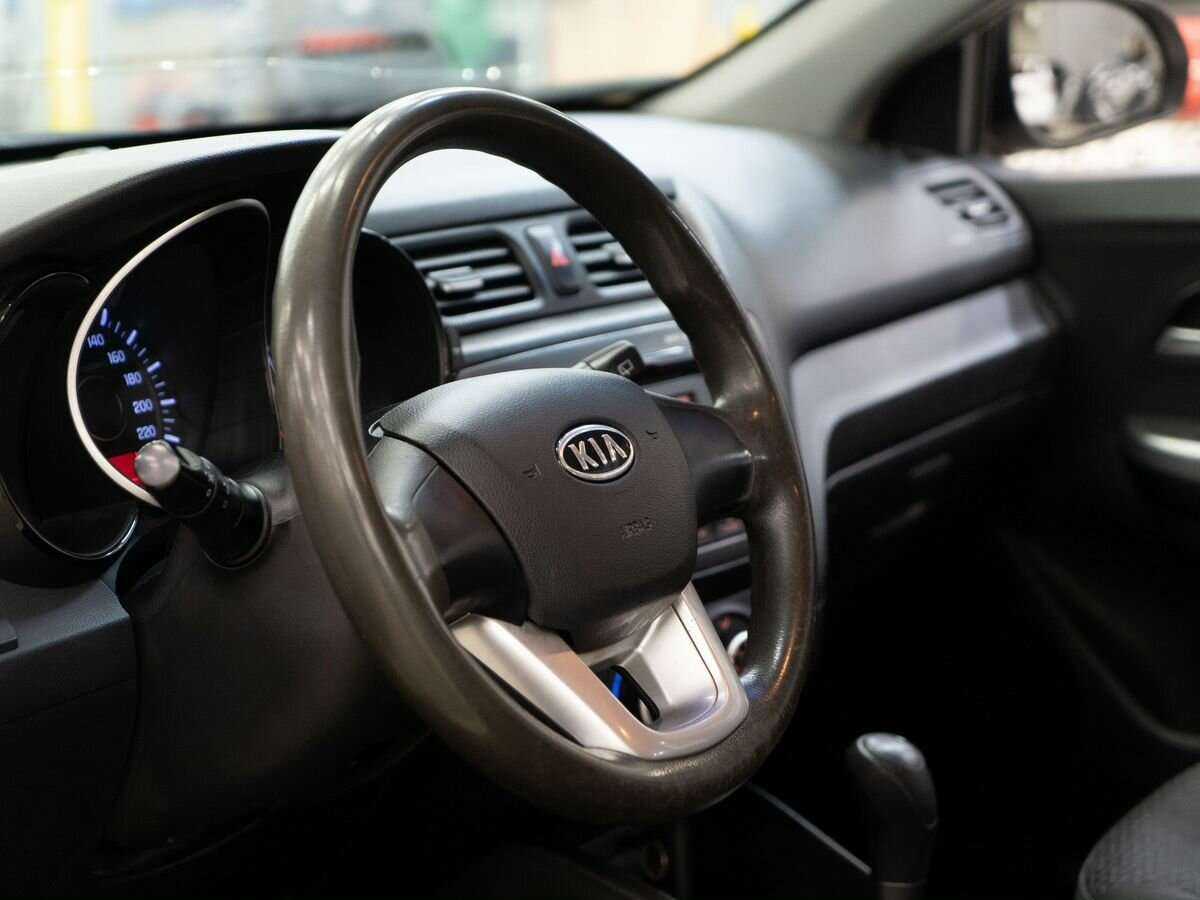 Kia Rio 4-speed, 2012 - фото №4