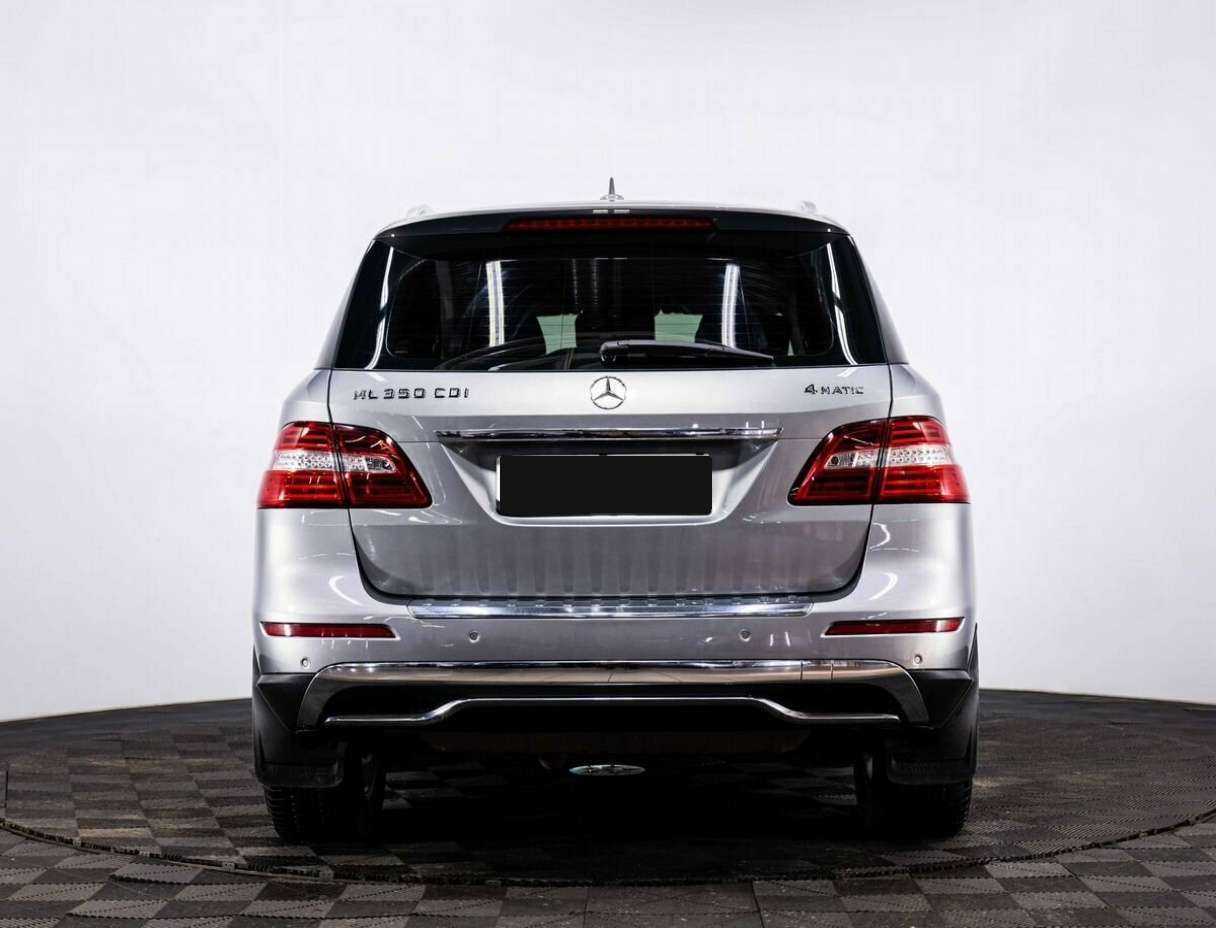 Mercedes-Benz M-Класс 350 CDI, 2012 - фото №4