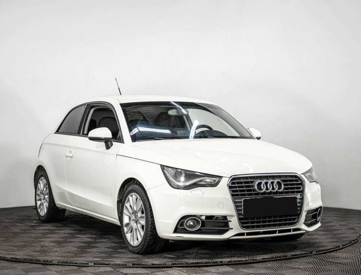 Audi A1, 2012 - фото №3