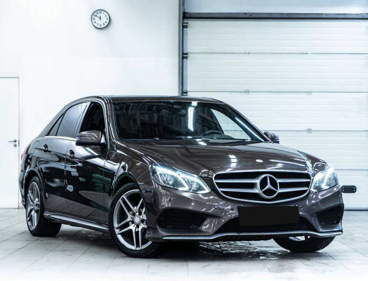 Mercedes-Benz E-Класс 200, 2013 - фото №2