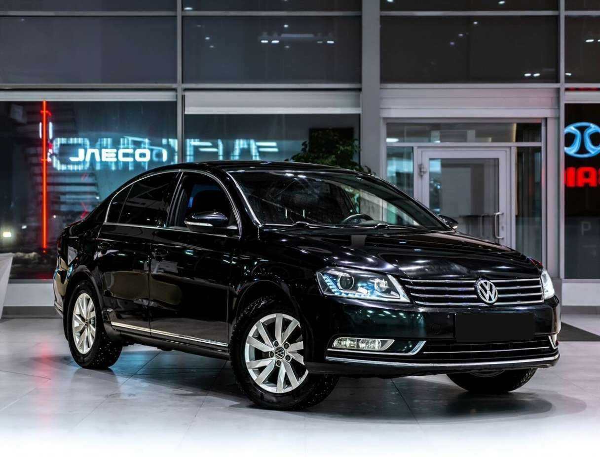 Volkswagen Passat, 2013 - фото №3