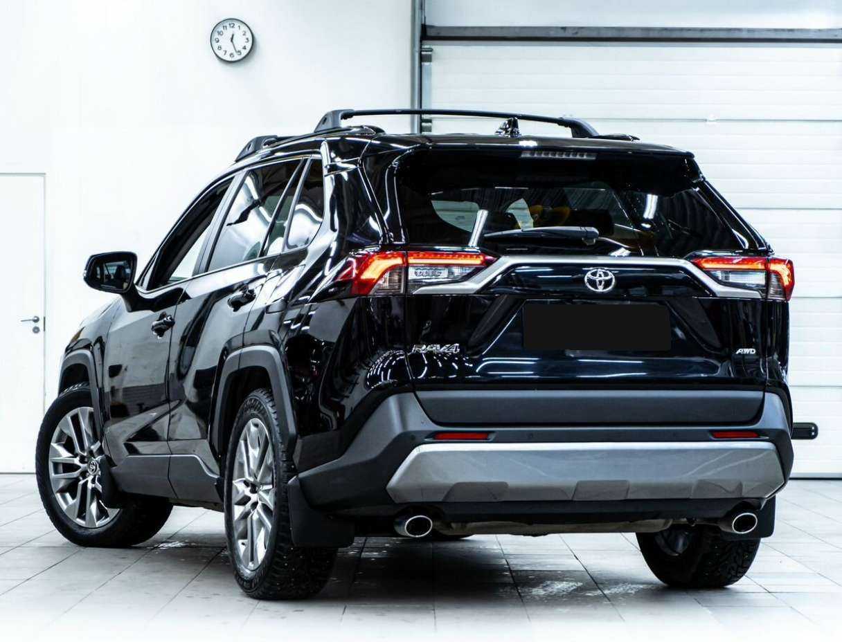 Toyota RAV4, 2020 - фото №4