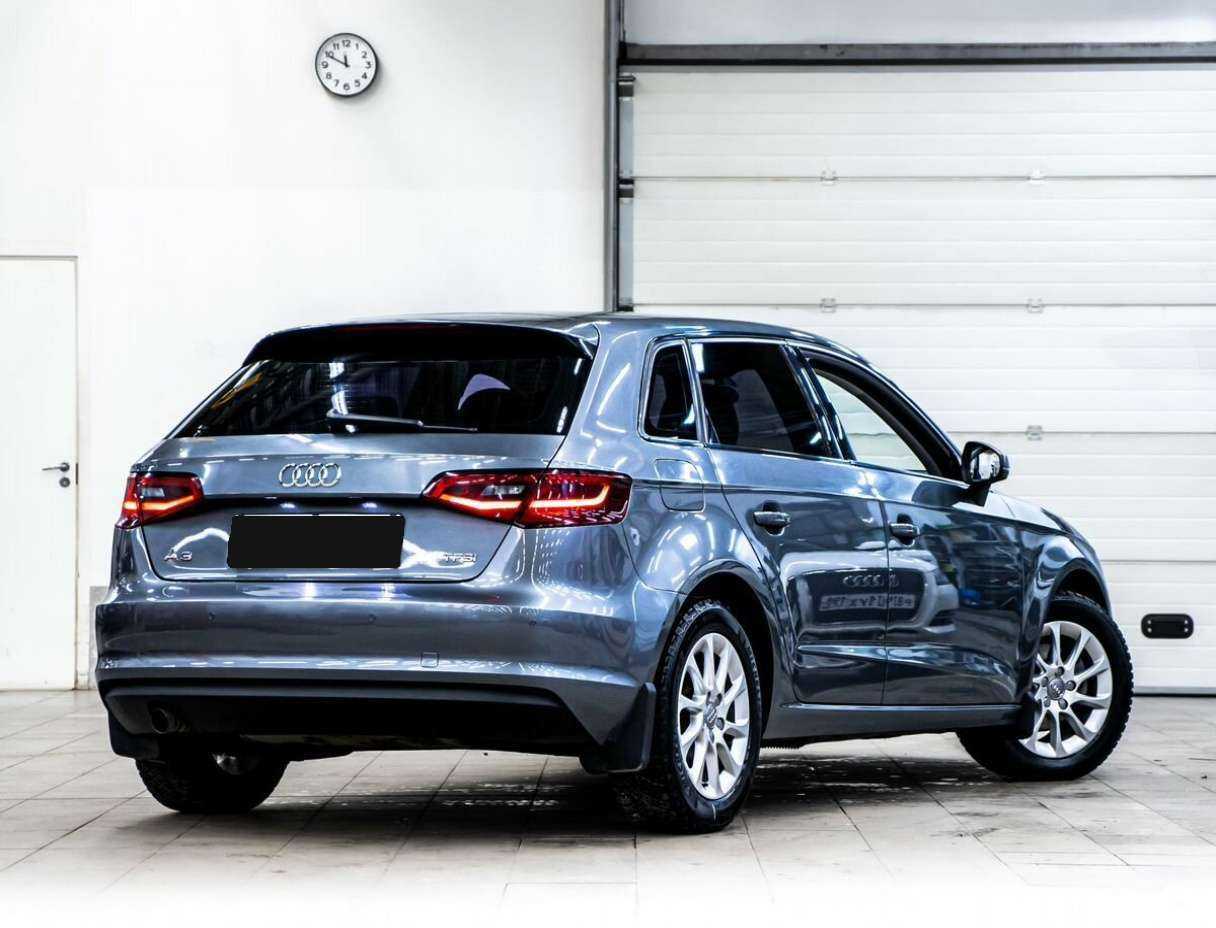 Audi A3 Sportback, 2015 - фото №3