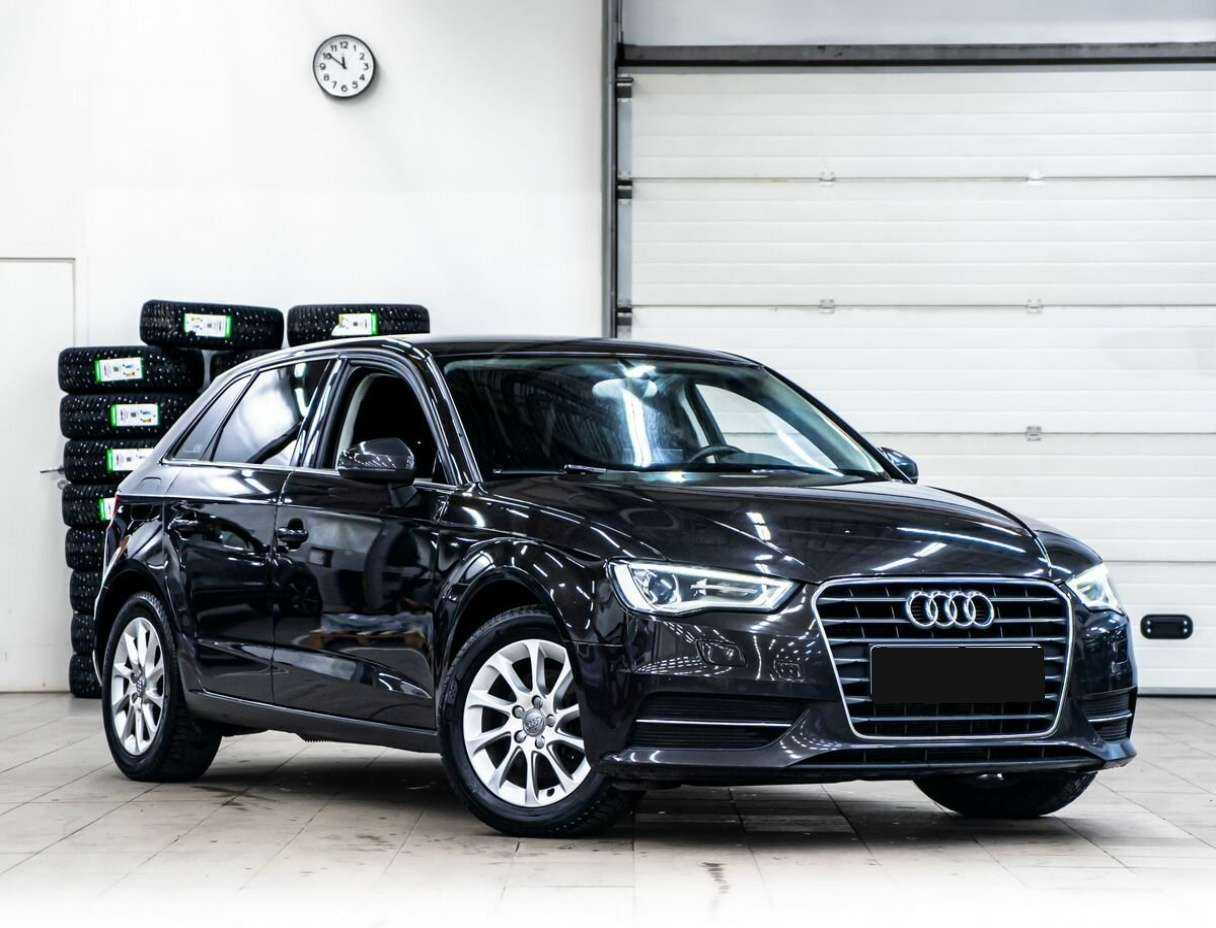 Audi A3 Sportback, 2013 - фото №2