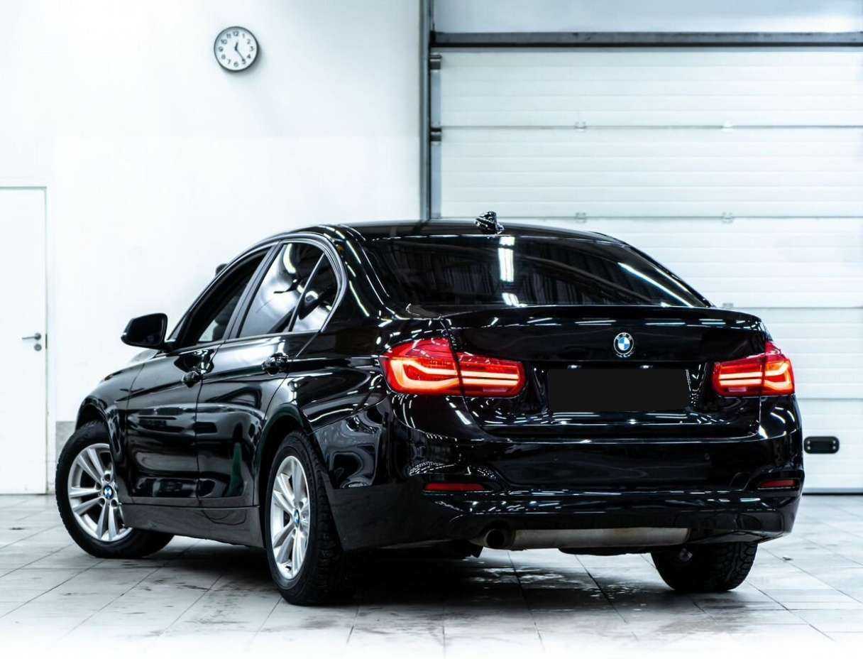 BMW 3 серии 318i, 2015 - фото №4