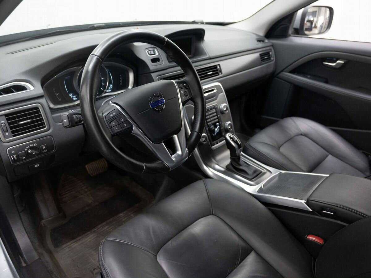 Volvo XC70, 2016 - фото №4