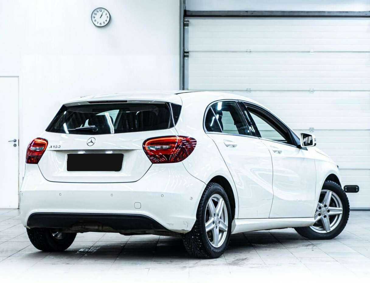 Mercedes-Benz A-Класс 180, 2016 - фото №3