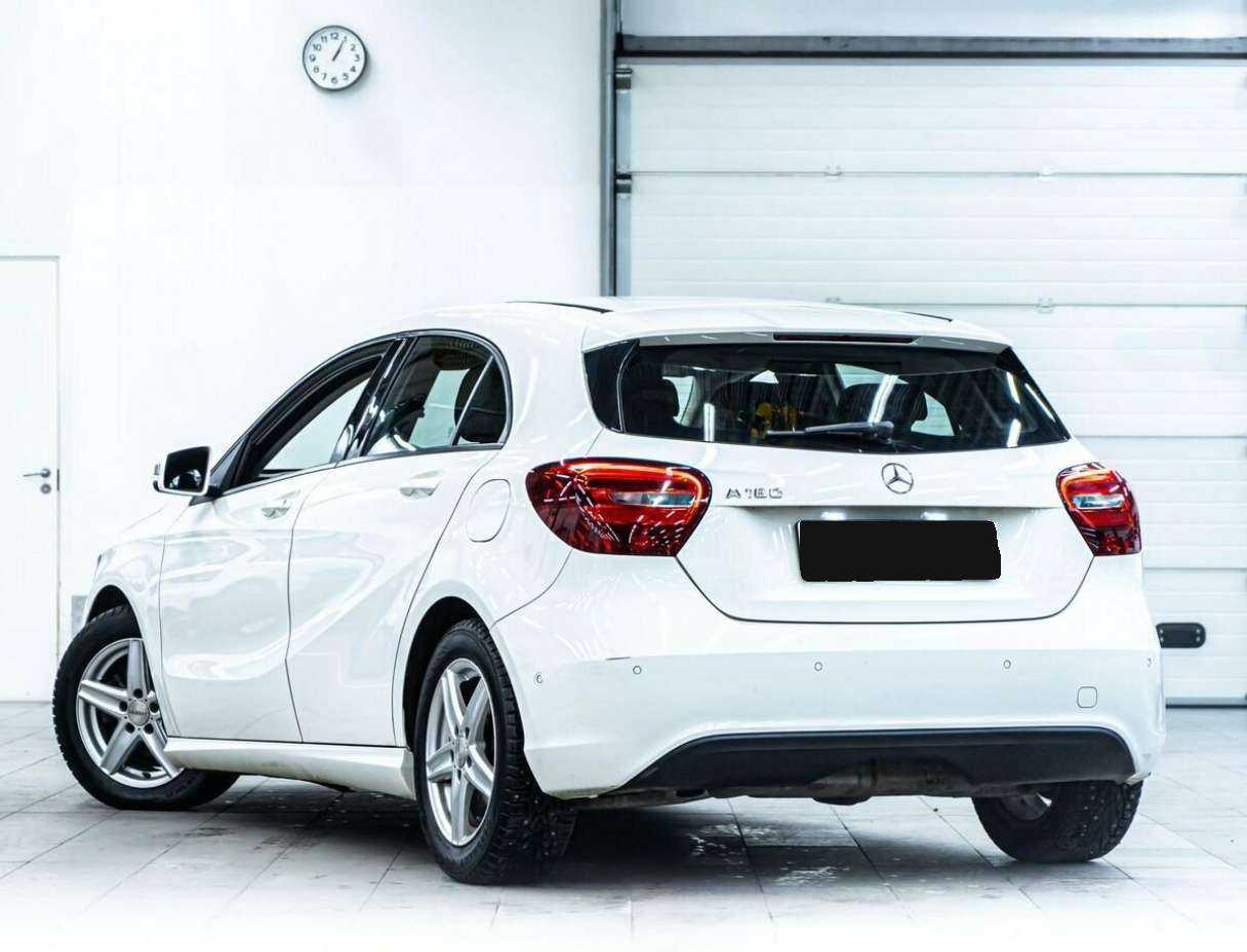 Mercedes-Benz A-Класс 180, 2016 - фото №4