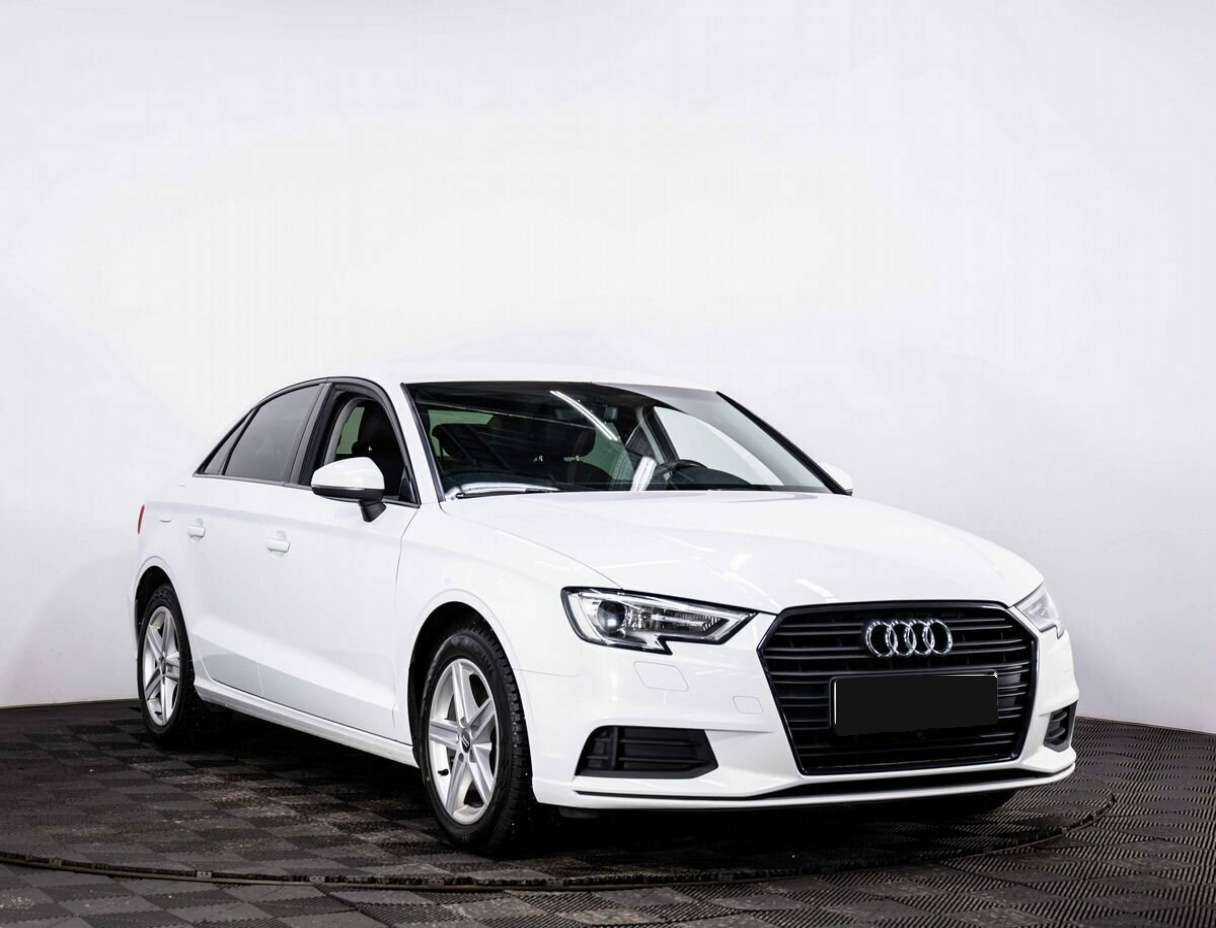 Audi A3, 2019 - фото №3