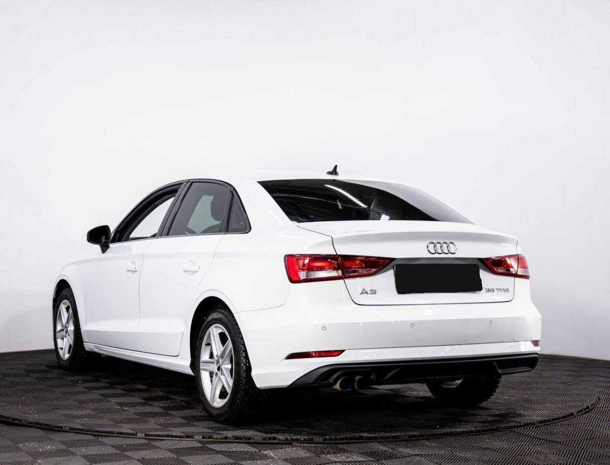 Audi A3, 2019 - фото №4