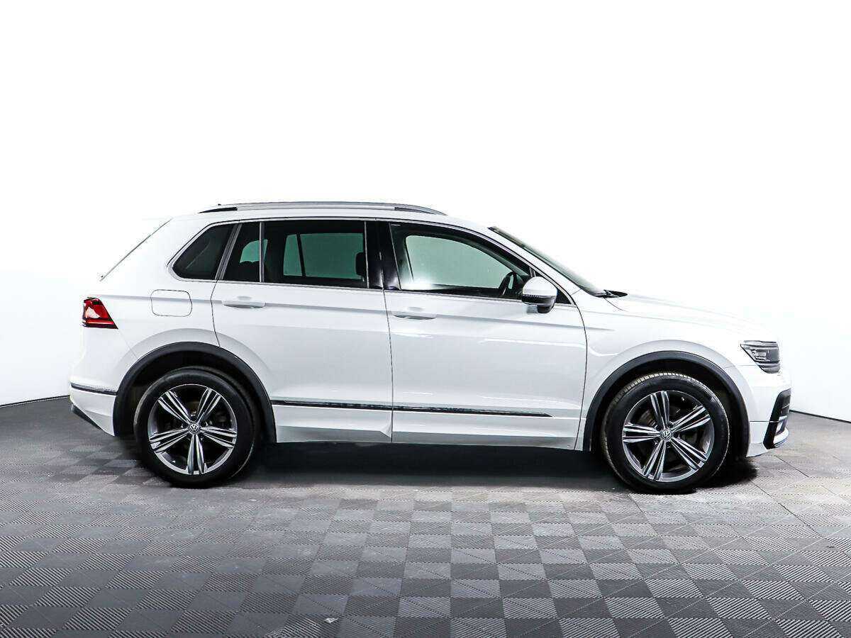 Volkswagen Tiguan, 2018 - фото №4