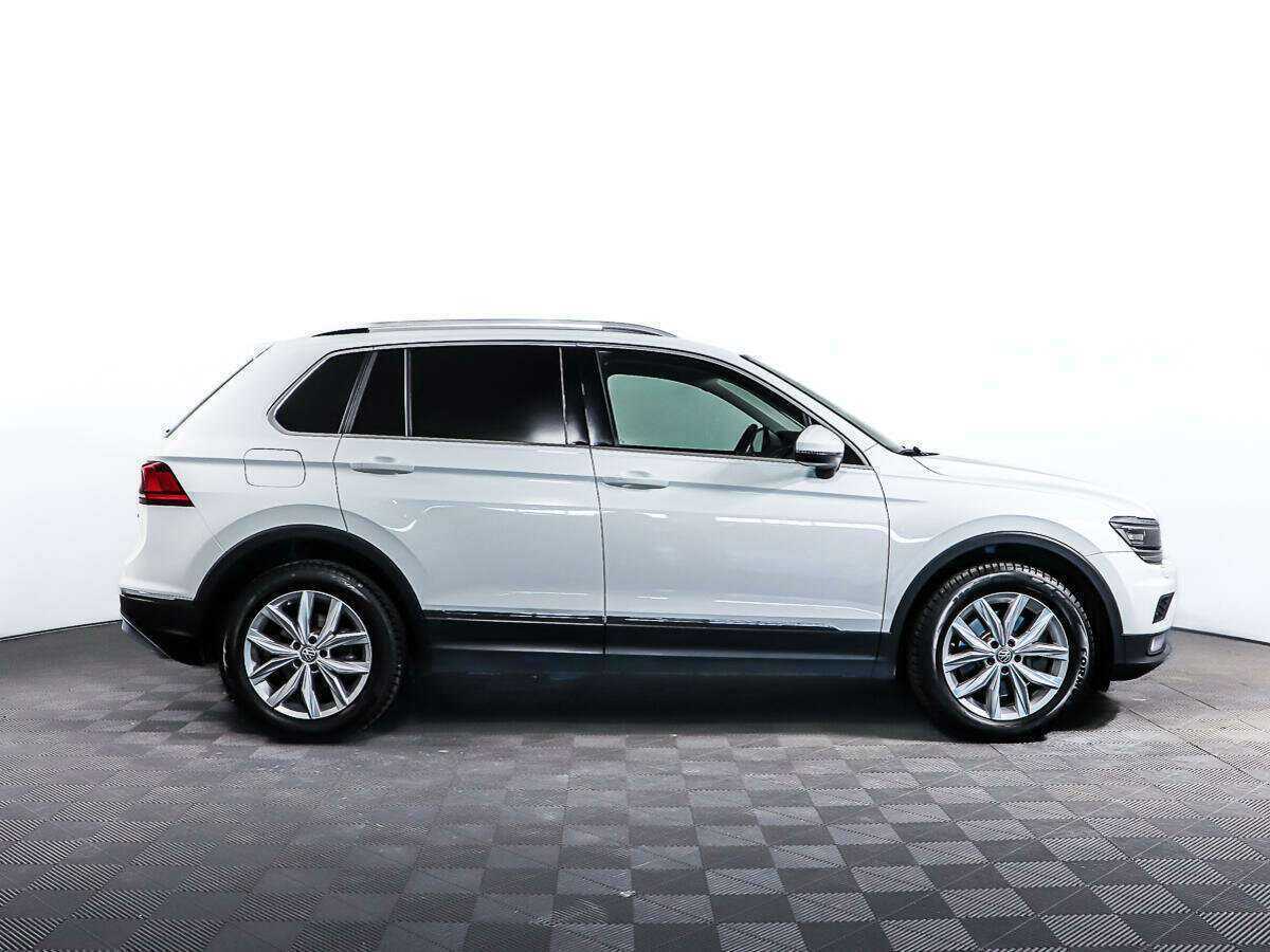 Volkswagen Tiguan, 2018 - фото №4