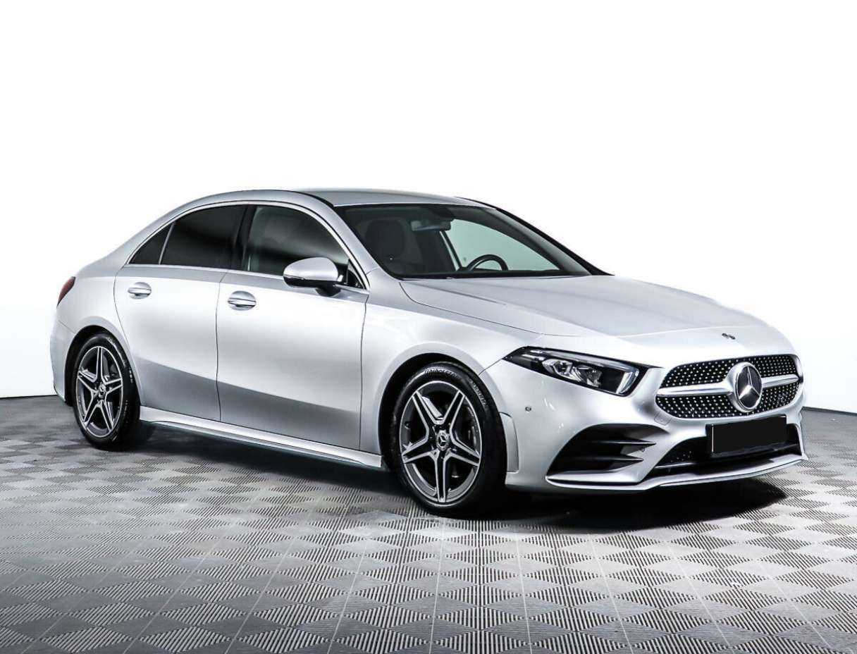 Mercedes-Benz A-Класс 200, 2019 - фото №3