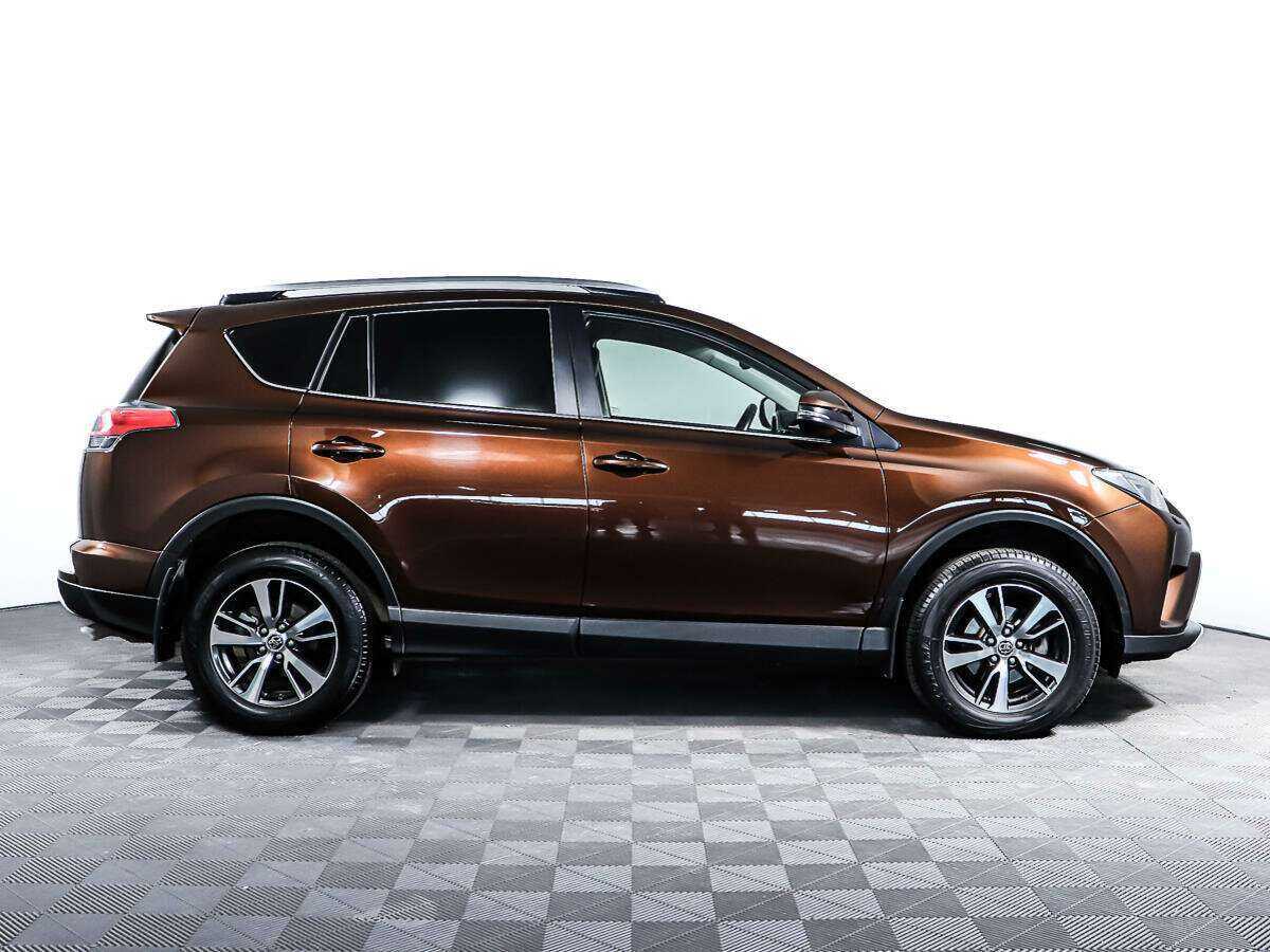 Toyota RAV4, 2018 - фото №4