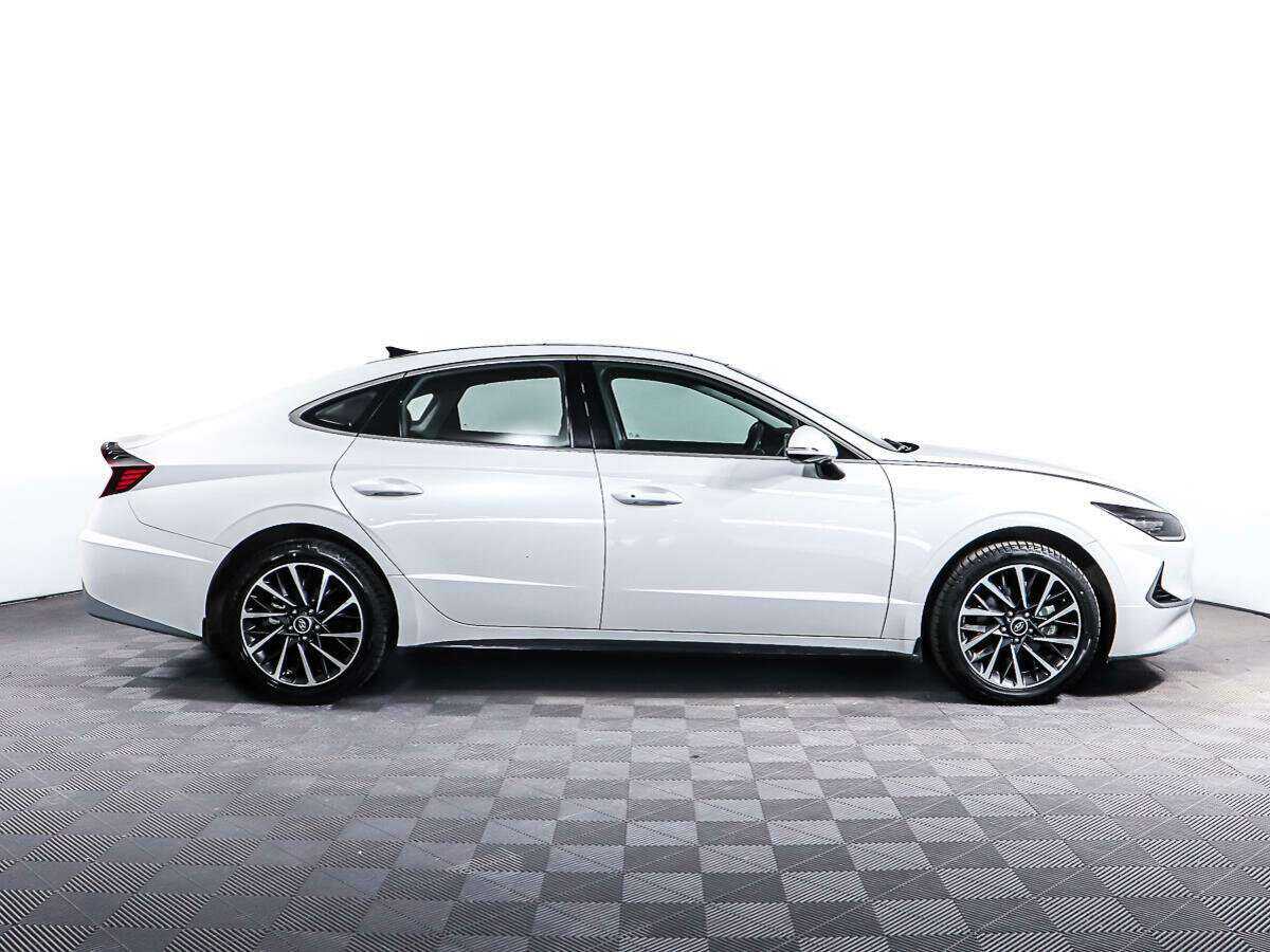 Hyundai Sonata, 2022 - фото №4