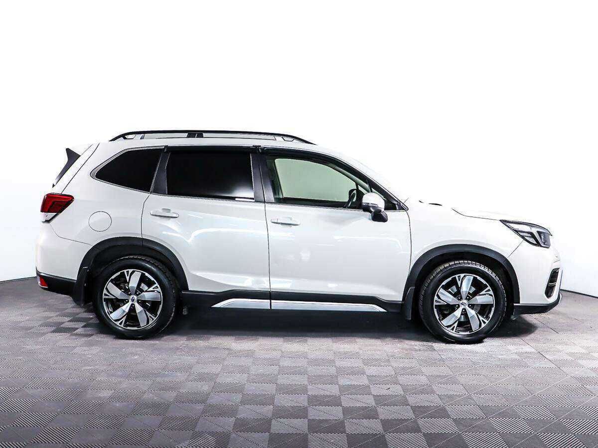 Subaru Forester, 2019 - фото №4