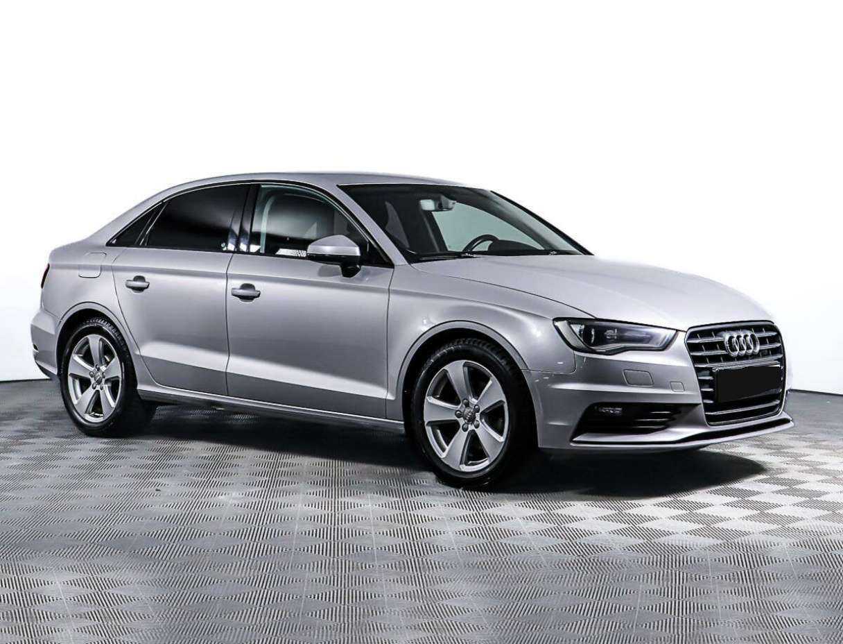 Audi A3, 2015 - фото №2