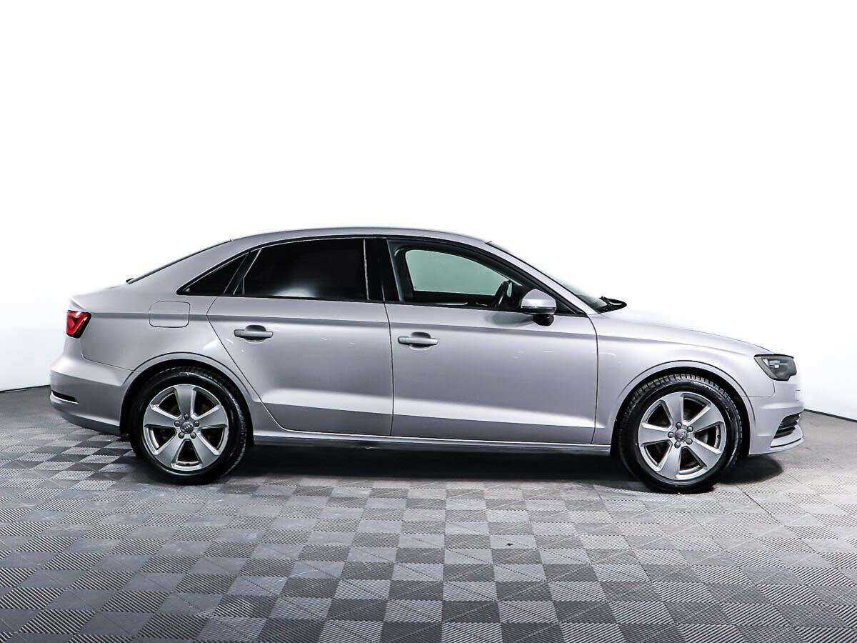 Audi A3, 2015 - фото №3