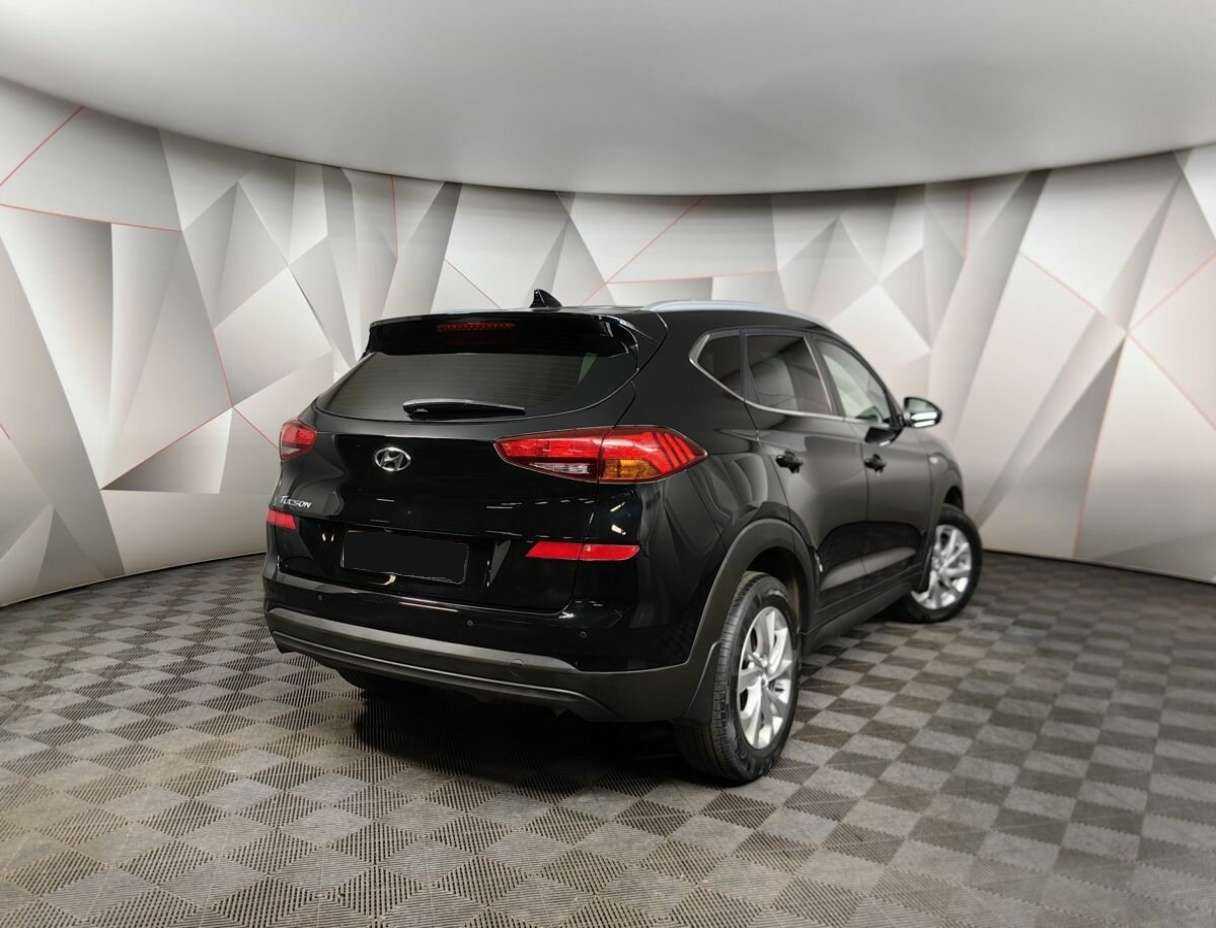 Hyundai Tucson, 2020 - фото №2