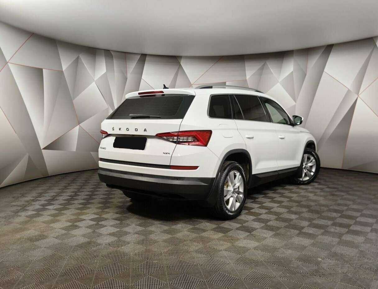 Skoda Kodiaq, 2020 - фото №2
