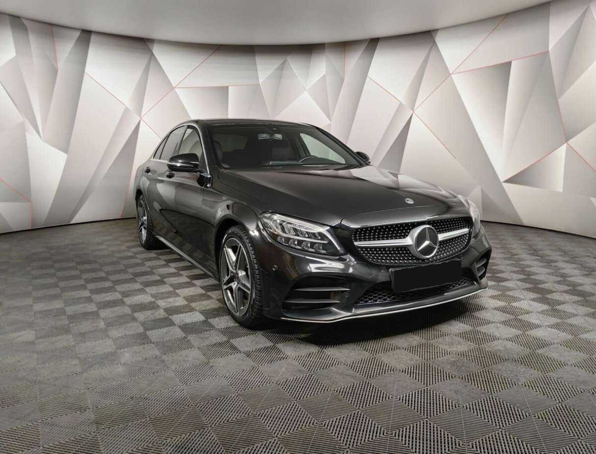 Mercedes-Benz C-Класс 180, 2020 - фото №3