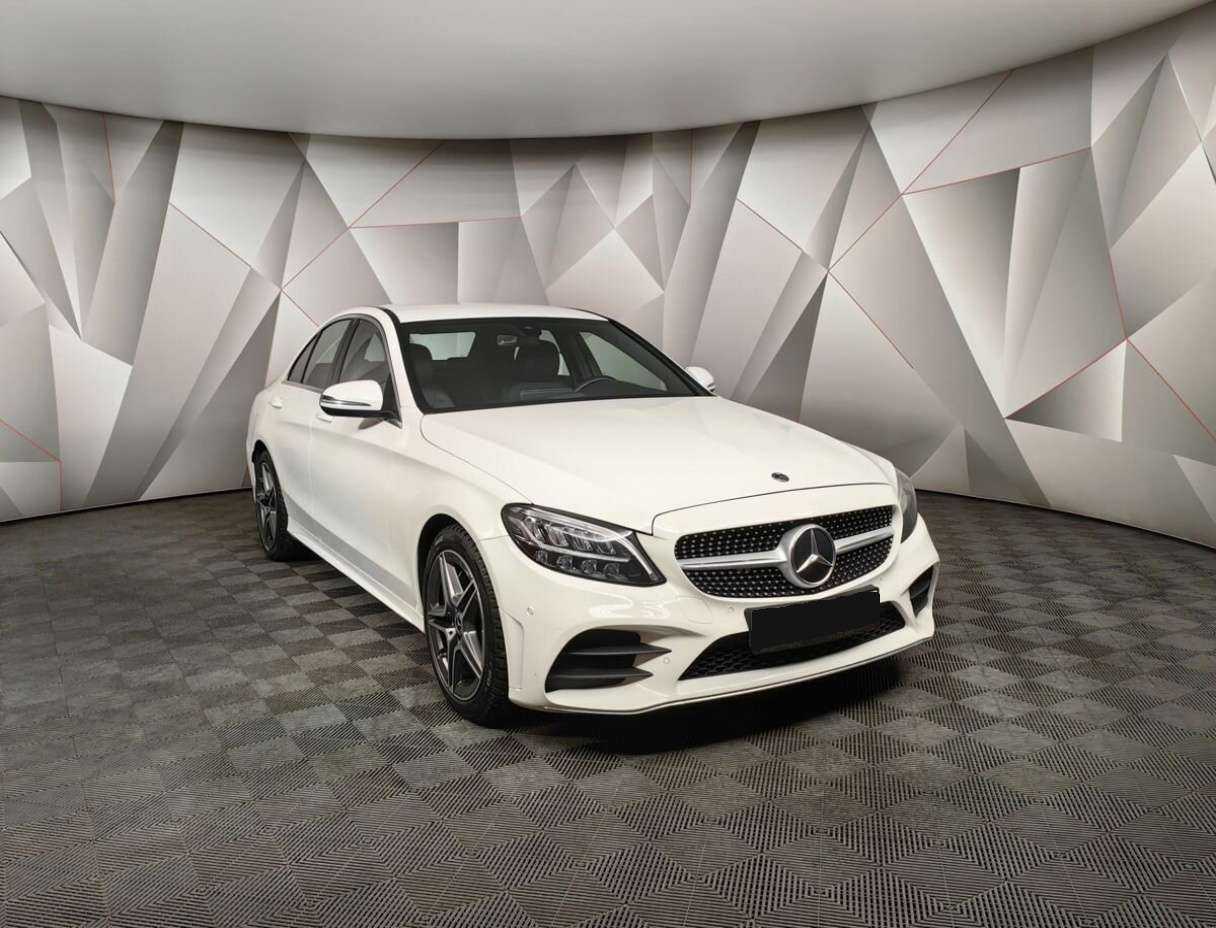 Mercedes-Benz C-Класс 180, 2020 - фото №3