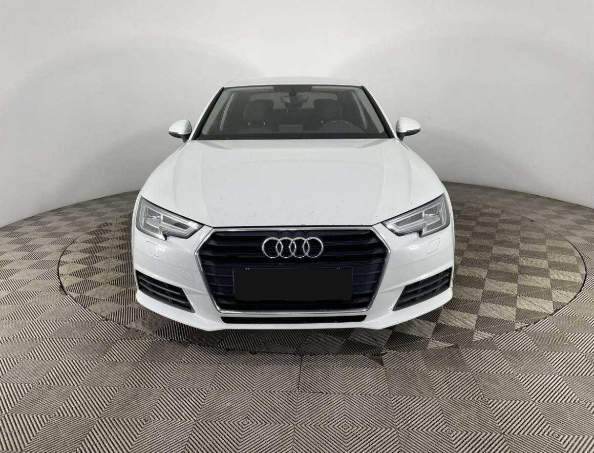 Audi A4, 2018 - фото №2