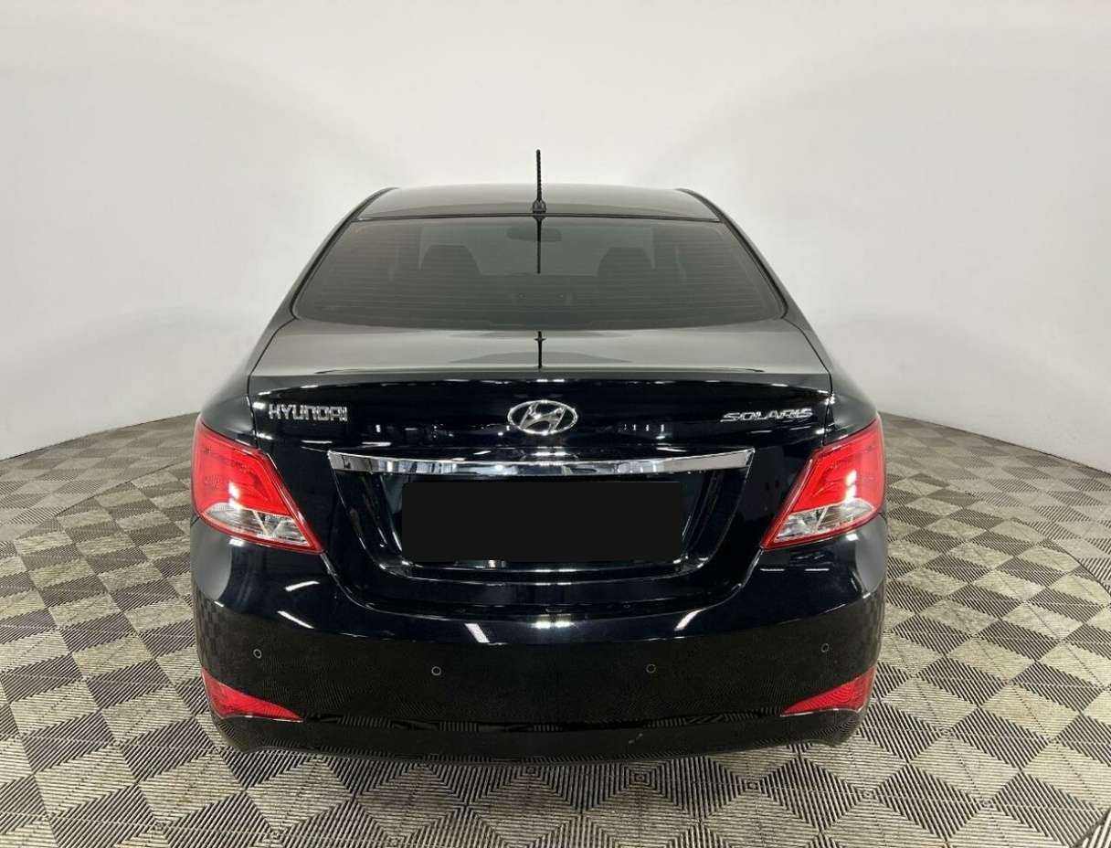 Hyundai Solaris, 2015 - фото №3