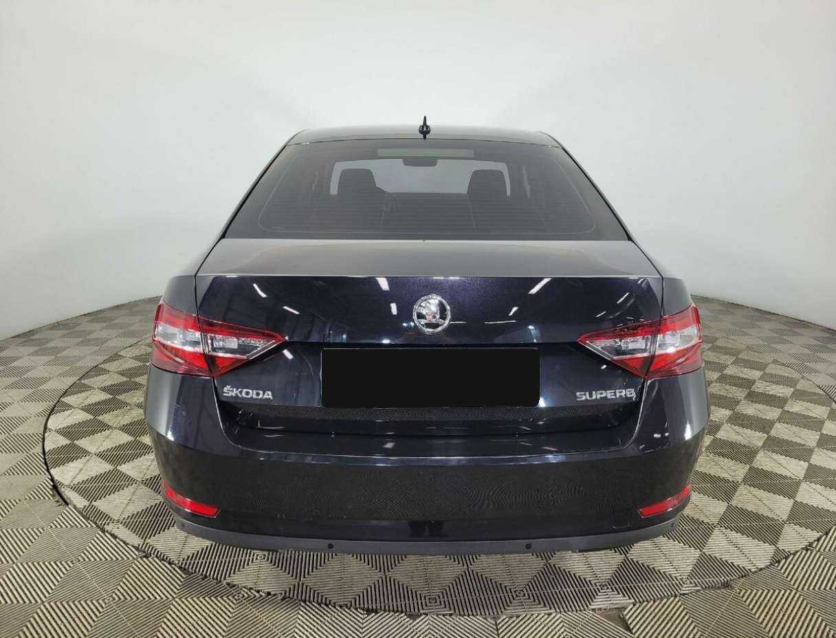 Skoda Superb, 2016 - фото №3