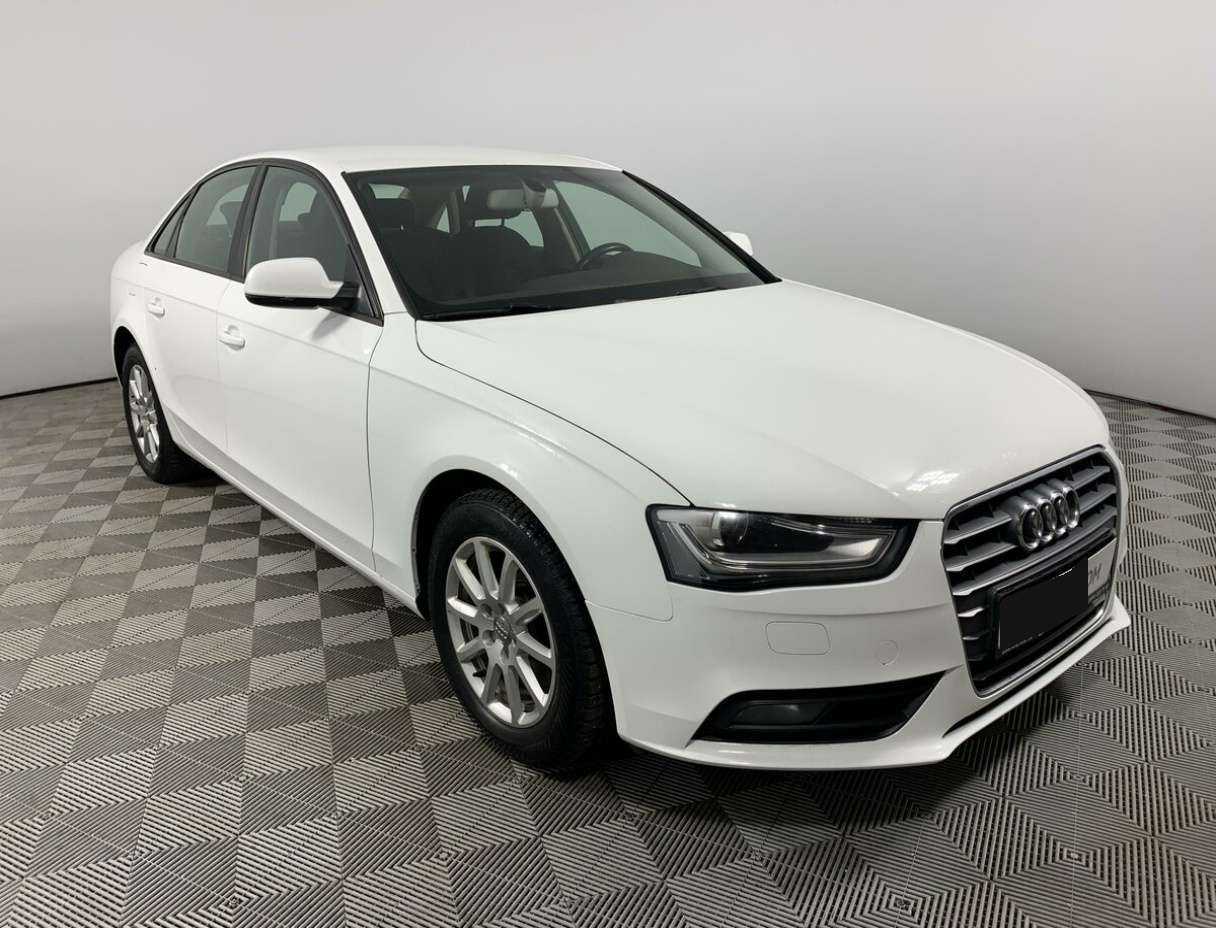 Audi A4, 2013 - фото №2