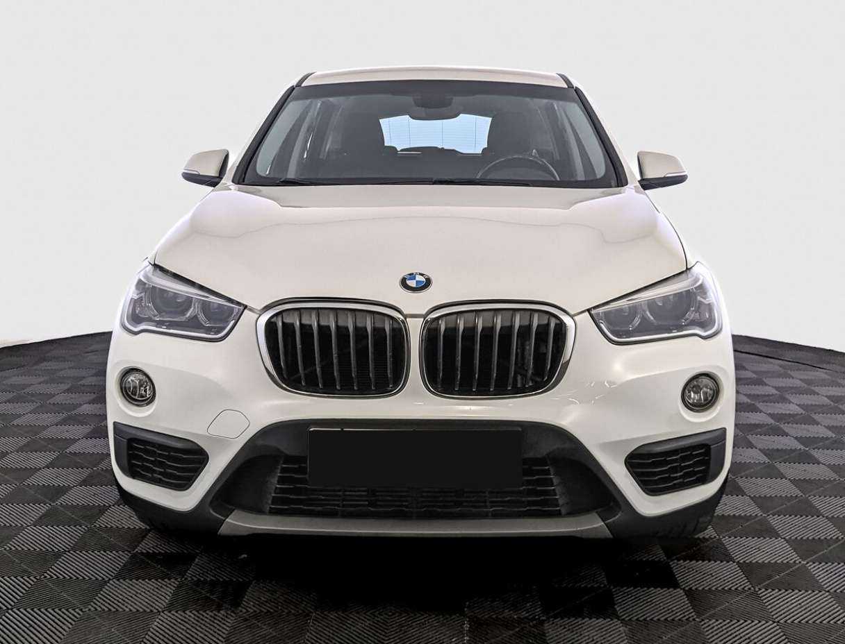 BMW X1 18i sDrive, 2019 - фото №2
