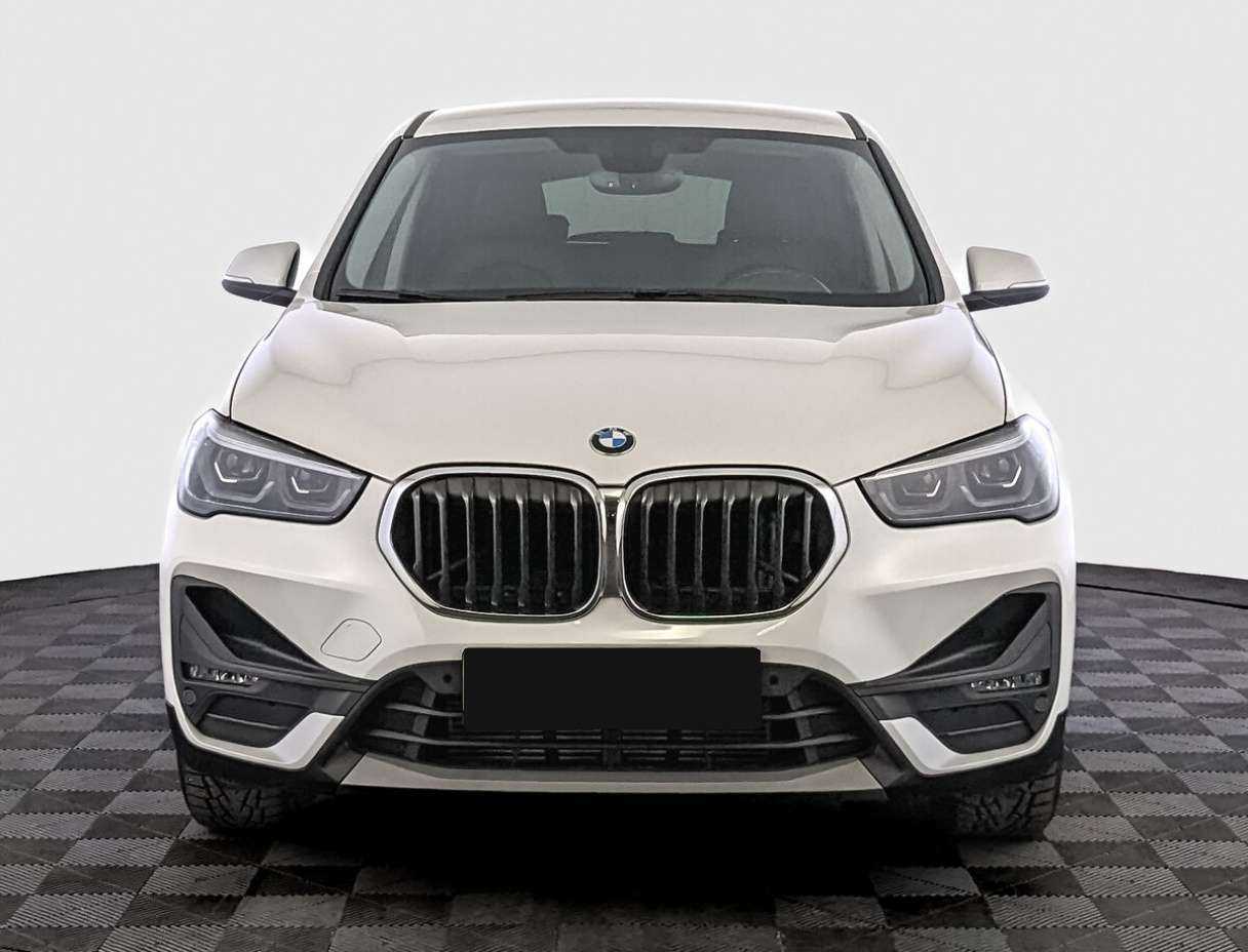 BMW X1 18d xDrive, 2019 - фото №2