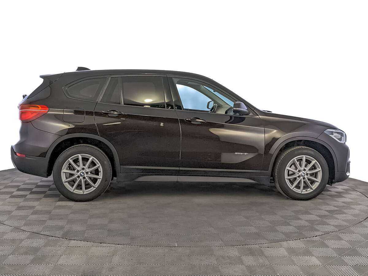 BMW X1 18i sDrive, 2017 - фото №4