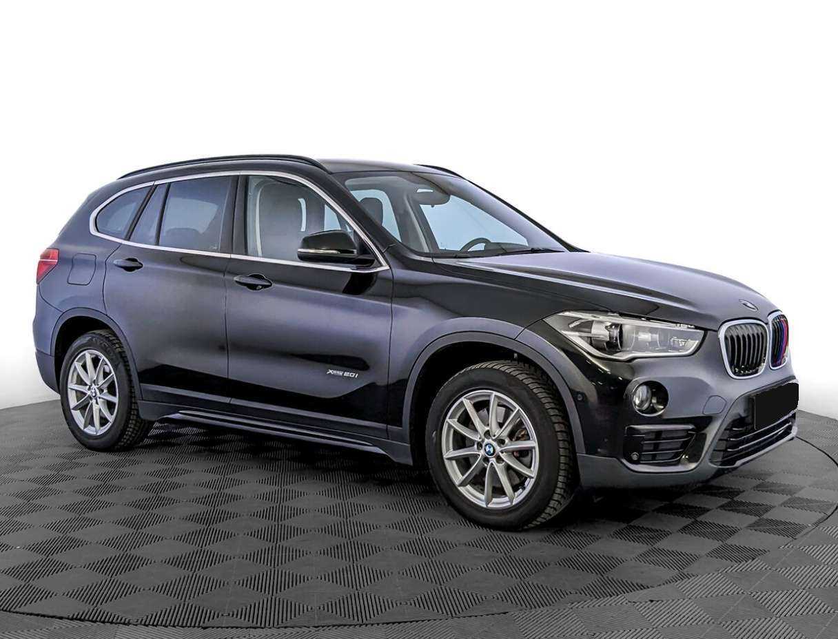 BMW X1 20i xDrive, 2017 - фото №3