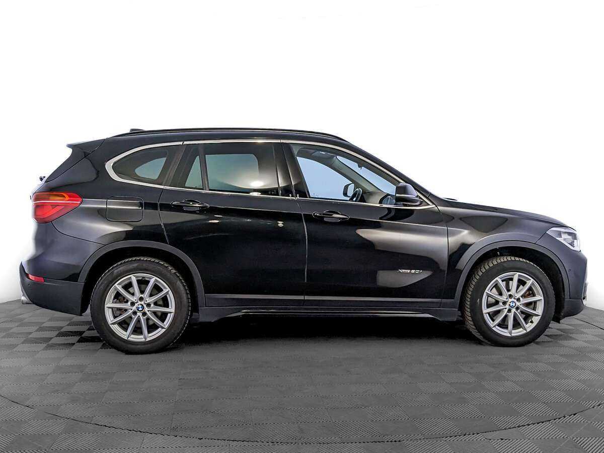 BMW X1 20i xDrive, 2017 - фото №4