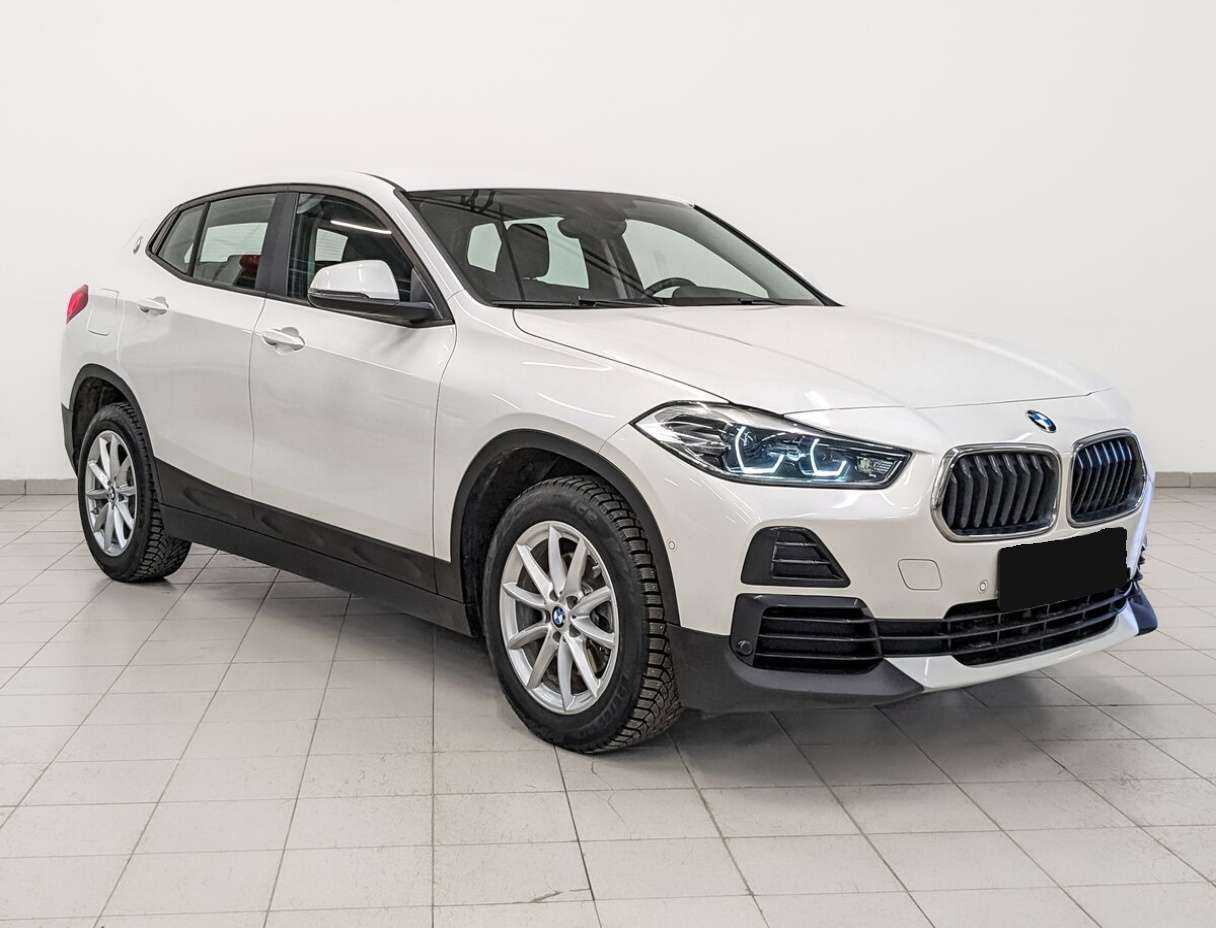 BMW X2 sDrive18i, 2020 - фото №3