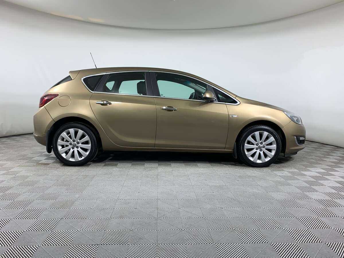 Opel Astra, 2012 - фото №4