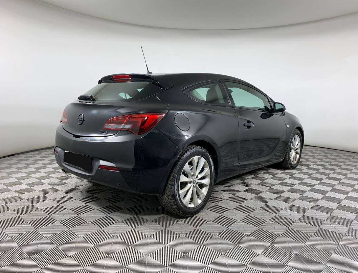 Opel Astra GTC, 2012 - фото №4