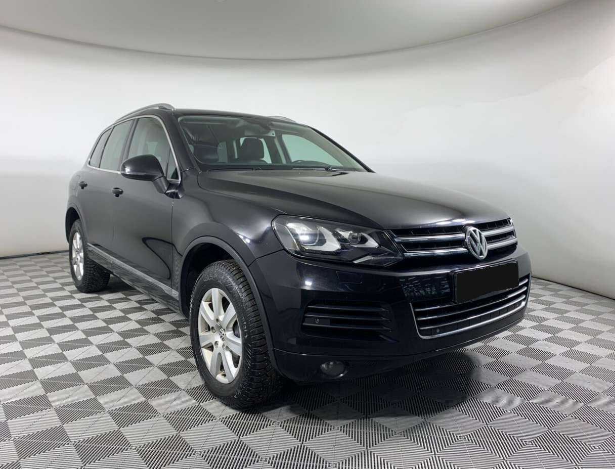 Volkswagen Touareg, 2012 - фото №3