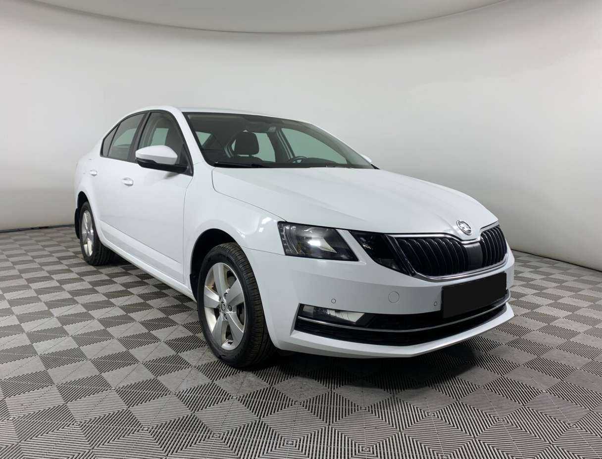Skoda Octavia, 2019 - фото №2