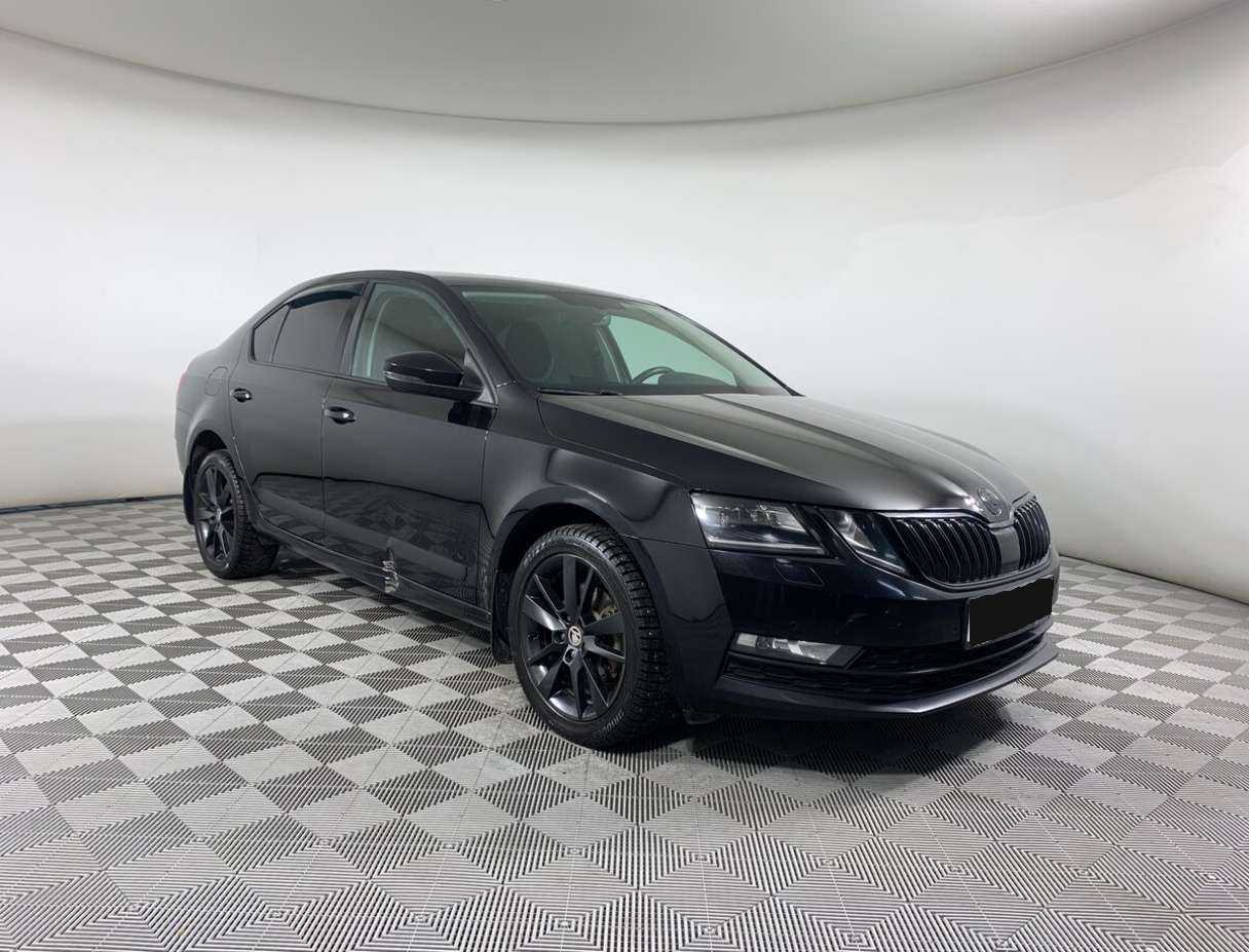 Skoda Octavia, 2018 - фото №3